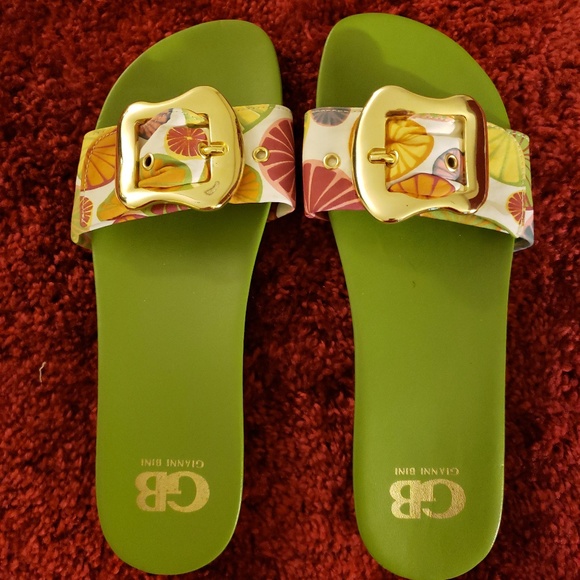 Gianni Bini Shoes - 👡Gianni Bini Slides👡